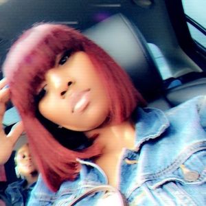 Meet your Posher, Asha